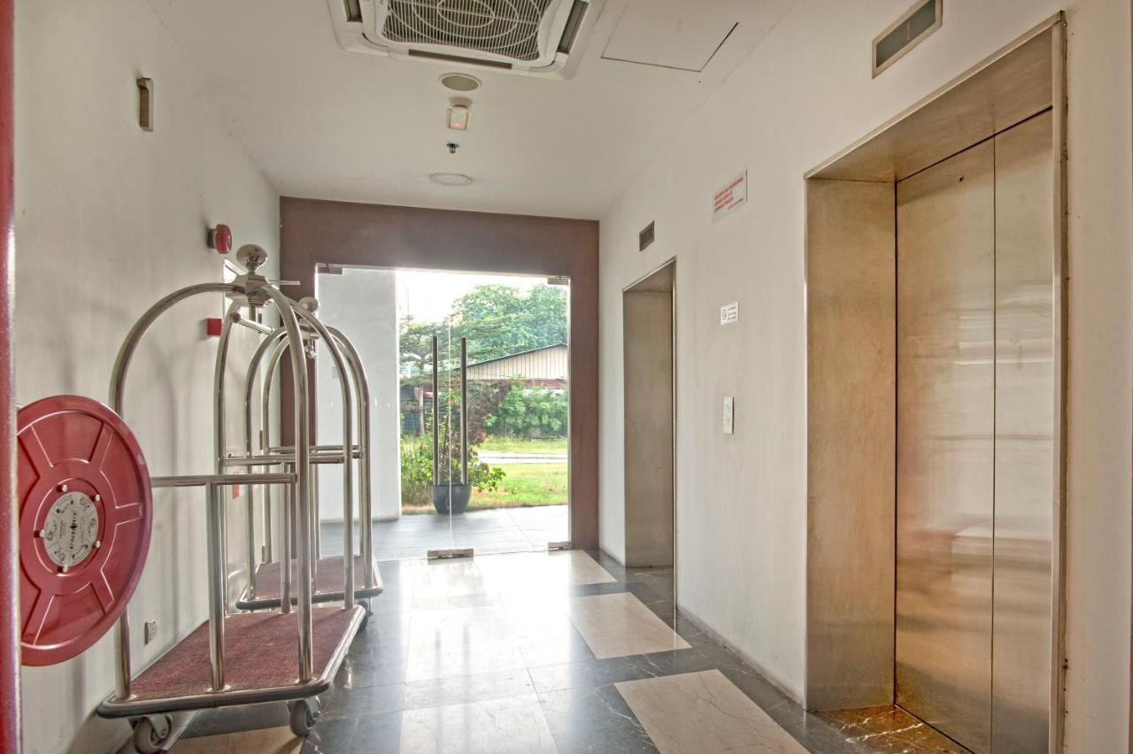 Summit Signature Hotel Oug Kl Kuala Lumpur Exterior foto